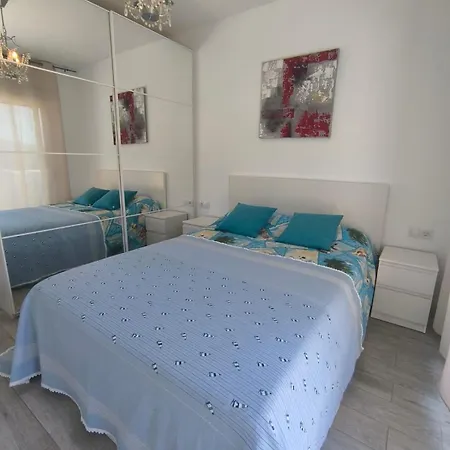 Playa Fanabe 2- Bedroom 阿德耶